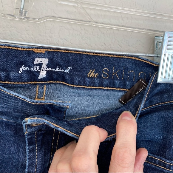 7 FOR ALL MANKIND The Skinny Dark Wash Jeans Denim Size 26 Perfect Fit Style - Picture 6 of 15